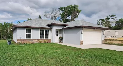 Exterior - 7242 Elaine Dr, Webster, FL 33597 photo 2 of 3
