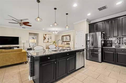 Kitchen - 11428 Carlton Fields Dr, Riverview, FL 33579 photo 3 of 5