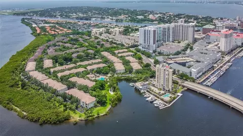 756 Coral Reef Dr, Tampa, FL 33602