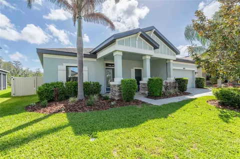 8306 Bluevine Sky Dr, Land O Lakes, FL 34637