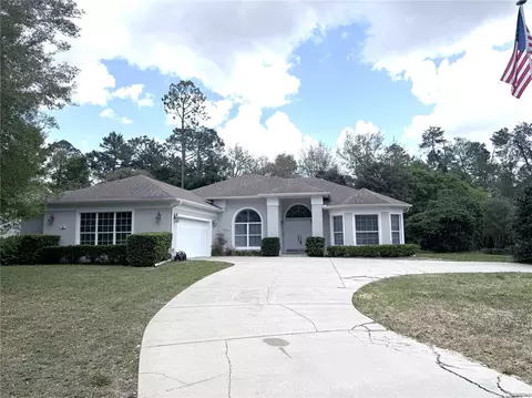 13 Oak Village Blvd S, Homosassa, FL 34446