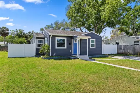 824 61st Ave NE, Saint Petersburg, FL 33703