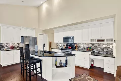 Kitchen - 2021 Meadow Rue Ct, Trinity, FL 34655 photo 1 of 3