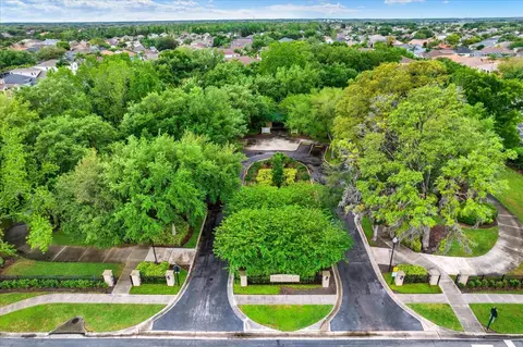 View/Area - 2021 Meadow Rue Ct, Trinity, FL 34655 photo 6 of 9