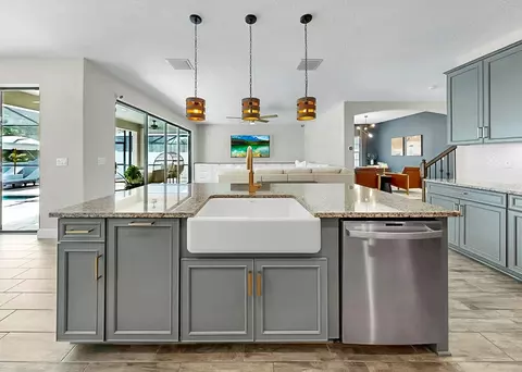 Kitchen - 13036 Pennybrook Dr, Riverview, FL 33579 photo 8 of 16