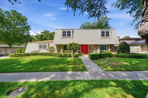 13305 Golf Crest Cir, Tampa, FL 33618