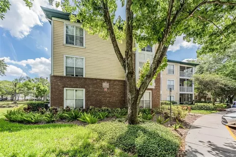 10024 Strafford Oak Ct #802, Tampa, FL 33624