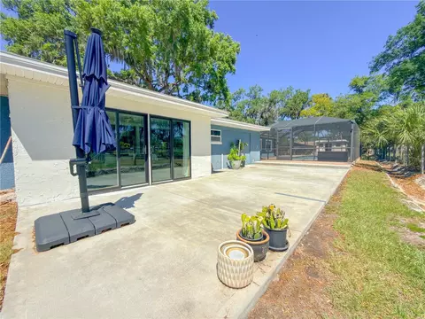 Exterior - 8818 Mathog Rd, Riverview, FL 33578 photo 10 of 12