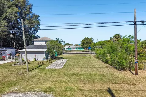 14815 Old Dixie Hwy, Hudson, FL 34667