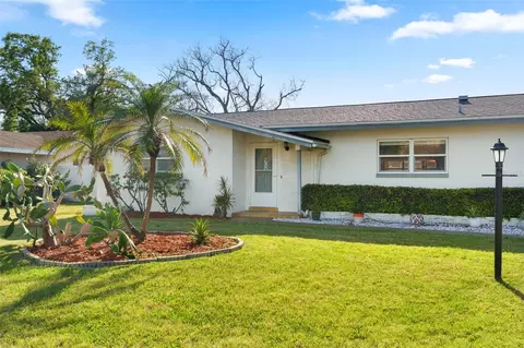 Exterior - 1768 Harbor Cir E, Largo, FL 33770 photo 2 of 6