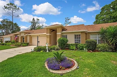 6447 Pine Walk Dr, New Port Richey, FL 34655
