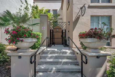 520 S Armenia Ave #1233, Tampa, FL 33609