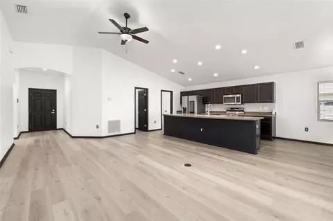 Entry Way - 2060 Ashboro Pl, Bartow, FL 33830 photo 2 of 3