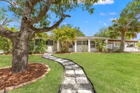 4610 S Shamrock Rd, Tampa, FL 33611