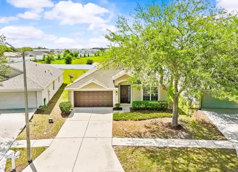 601 Nodding Shade Dr, Brooksville, FL 34604