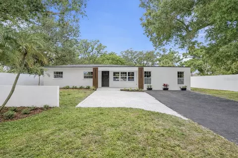 4909 S Zion St, Tampa, FL 33611