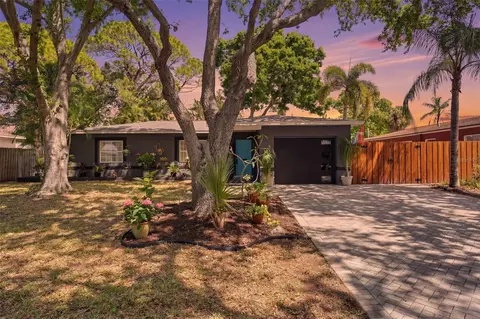 811 Bay Vista Blvd S, Saint Petersburg, FL 33705