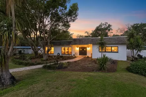 3506 Hillgrove Rd, Valrico, FL 33596