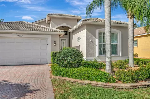 16022 Golden Lakes Dr, Wimauma, FL 33598