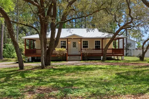 2150 Massachusetts, Lanark Village, FL 32323
