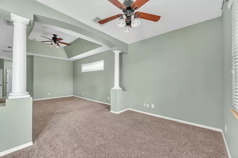 Living - 2809 Durant Trails Blvd, Dover, FL 33527 photo 7 of 7