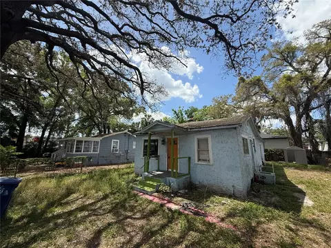 9212 N Brooks St, Tampa, FL 33612