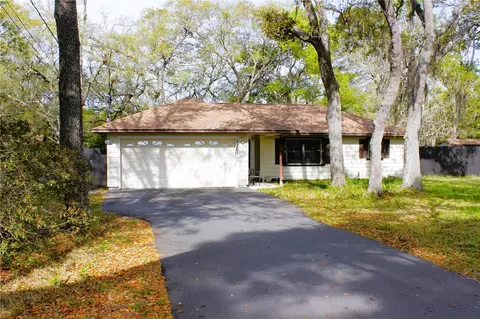 3201 Bartlett St, Spring Hill, FL 34606