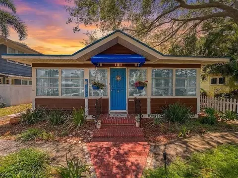 226 21st Ave N, Saint Petersburg, FL 33704