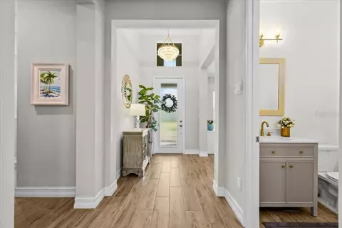 Entry Way - 2214 5th St E, Palmetto, FL 34221 photo 2 of 2