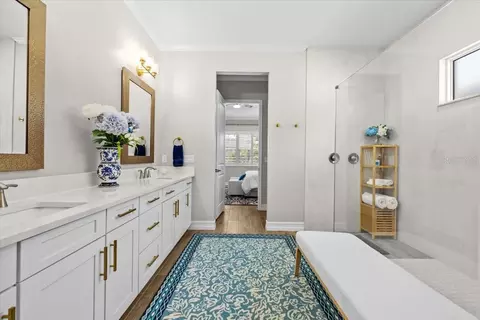 Bath - 2214 5th St E, Palmetto, FL 34221 photo 2 of 4