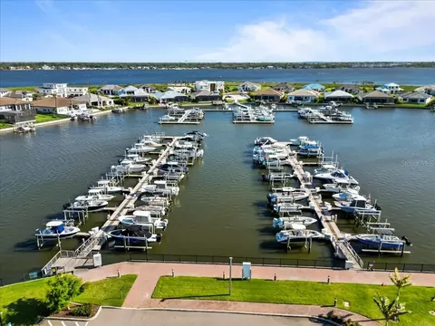 View/Area - 2214 5th St E, Palmetto, FL 34221 photo 4 of 7