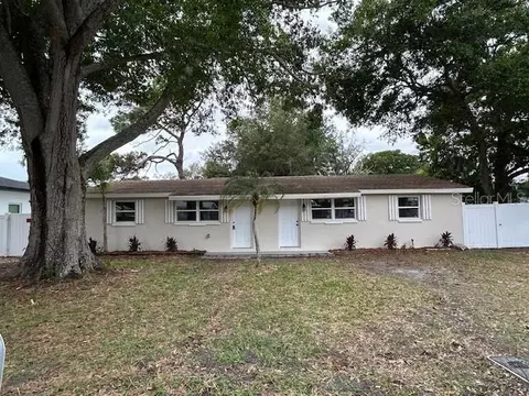 4930 72nd St N, Saint Petersburg, FL 33709