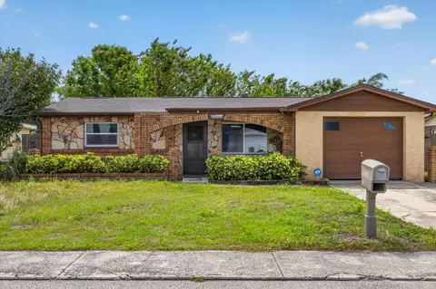 7014 Brentwood Dr, Port Richey, FL 34668