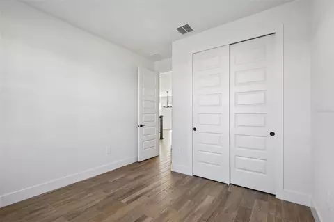 Bedroom - 184 Shady Edge Loop, Nokomis, FL 34275 photo 2 of 12