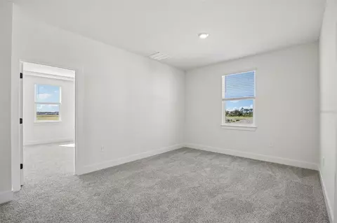 Bedroom - 184 Shady Edge Loop, Nokomis, FL 34275 photo 3 of 12