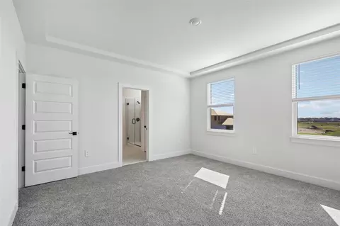 Bedroom - 184 Shady Edge Loop, Nokomis, FL 34275 photo 6 of 12