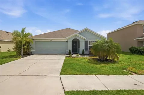 Exterior - 10316 Charlotte Dr, Parrish, FL 34219 photo 1 of 10