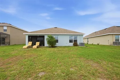 Exterior - 10316 Charlotte Dr, Parrish, FL 34219 photo 8 of 10