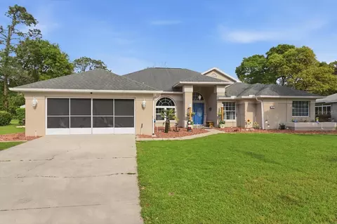 30 Pine St, Homosassa, FL 34446