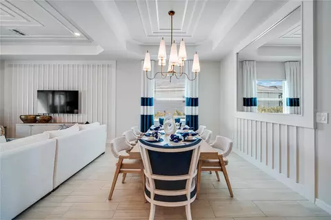 Dining - 13268 Tulum Loop, Venice, FL 34293 photo 3 of 4