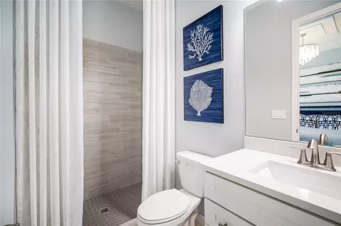 Bath - 13268 Tulum Loop, Venice, FL 34293 photo 1 of 4