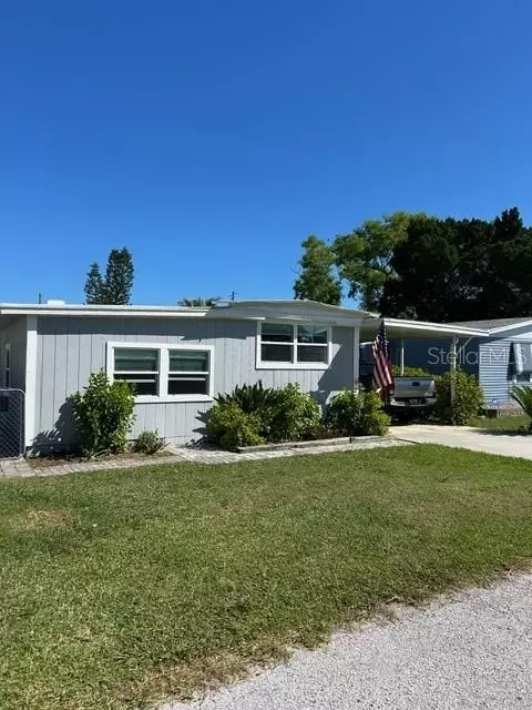 6837 Flicker Ln, Hudson, FL 34667