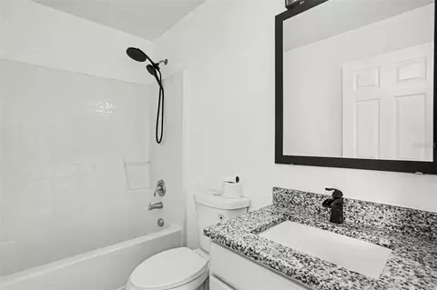 Bath - 10317 Frog Pond Dr, Riverview, FL 33569 photo 2 of 5