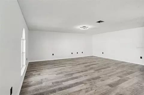 Living - 10317 Frog Pond Dr, Riverview, FL 33569 photo 7 of 10