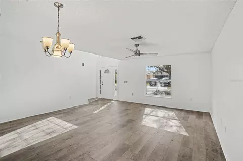 Living - 10317 Frog Pond Dr, Riverview, FL 33569 photo 3 of 10