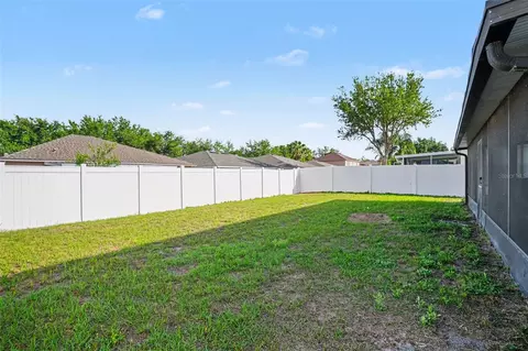 Exterior - 10317 Frog Pond Dr, Riverview, FL 33569 photo 5 of 9