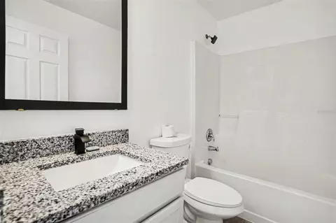 Bath - 10317 Frog Pond Dr, Riverview, FL 33569 photo 3 of 5