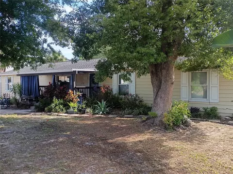 2601 Manatee Harbor Dr, Ruskin, FL 33570