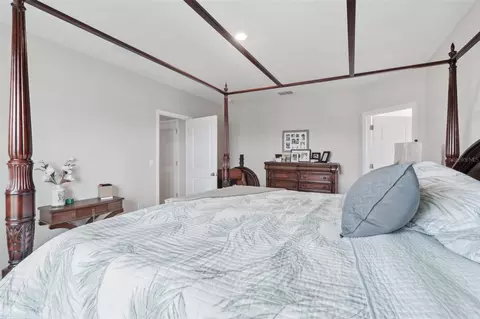 Bedroom - 13055 Willow Grove Dr, Riverview, FL 33579 photo 5 of 9