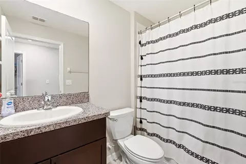 Bath - 13307 Willow Bluestar Loop, Riverview, FL 33579 photo 2 of 3